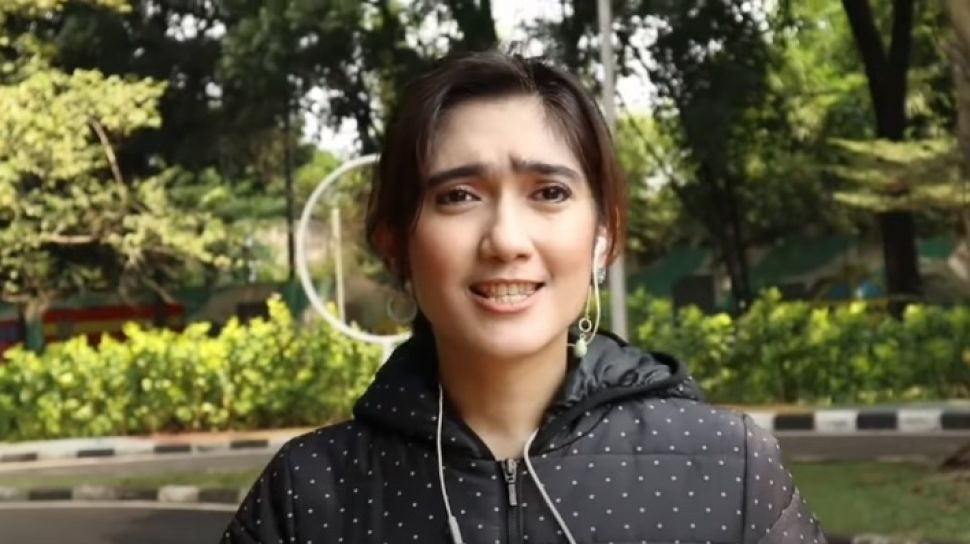 Revi Mariska Sebut Lesti Kejora Boros, Usia Muda Tapi Muka Tua 
