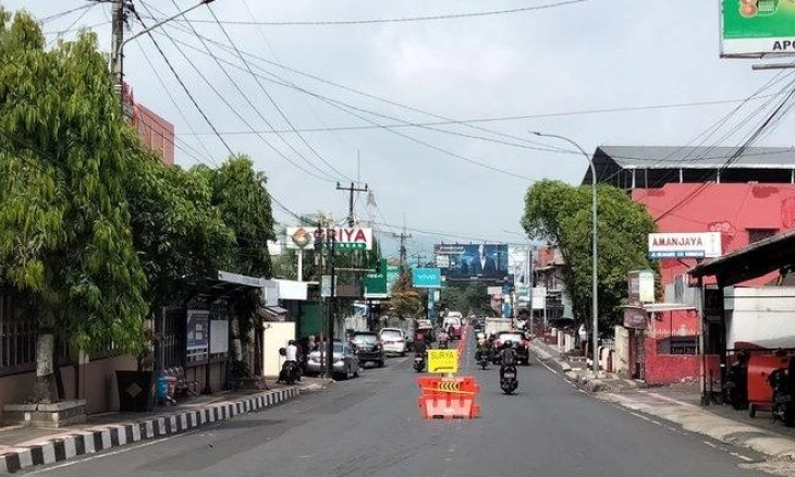 Polres Kuningan Berlakukan One Way di Jalur Mudik Jalan Siliwangi