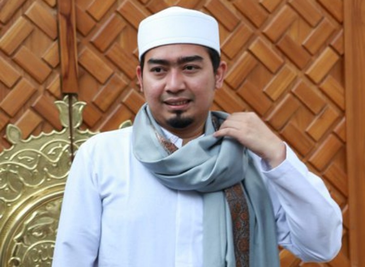 Ini Dia Penghasilan Ust Solmed, Selain Berdakwah, Jual Rokok Dikenal Juga Bos Properti