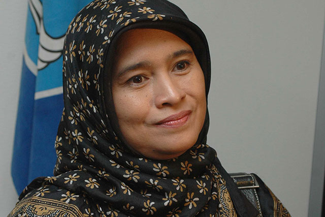 Neno Warisman, Ingin Fokus Urus Anak, Undur Diri dari Partai Ummat