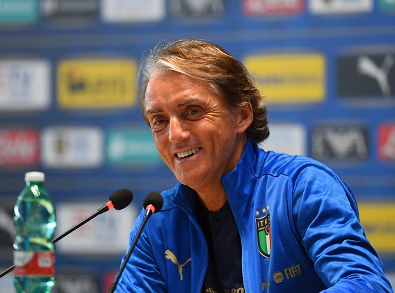 Serie A Bikin Mancini Kangen Latih Klub