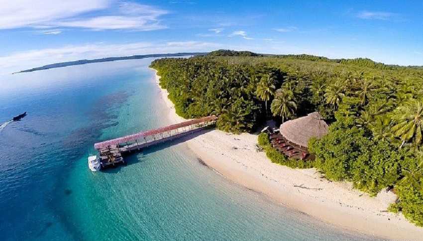 Temukan Keunikan di Pulau Mentawai
