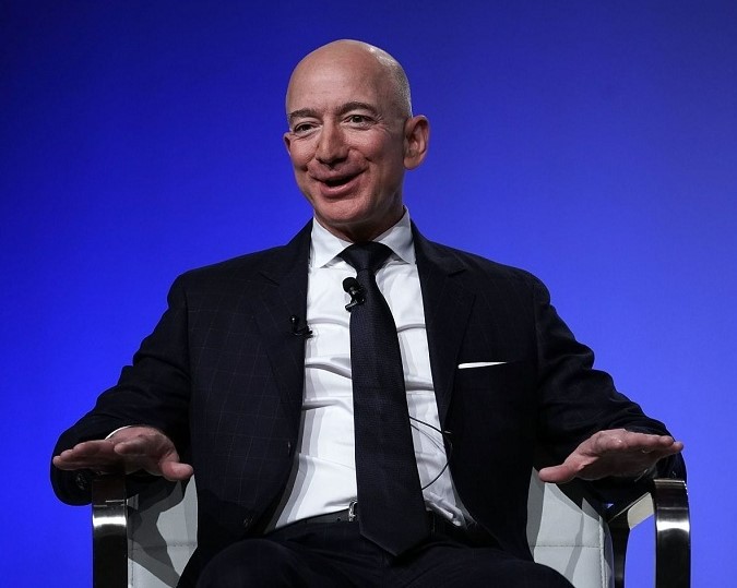 Wow! Pendiri Amazon Orang Terkaya di Planet Bumi