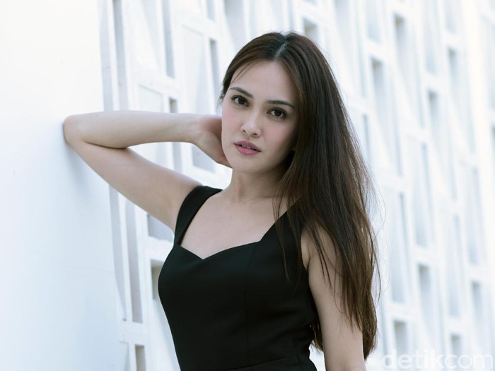 Shandy Aulia, Hapus Foto Suami di Instagramnya, Rumah Tangganya Mulai Retak?