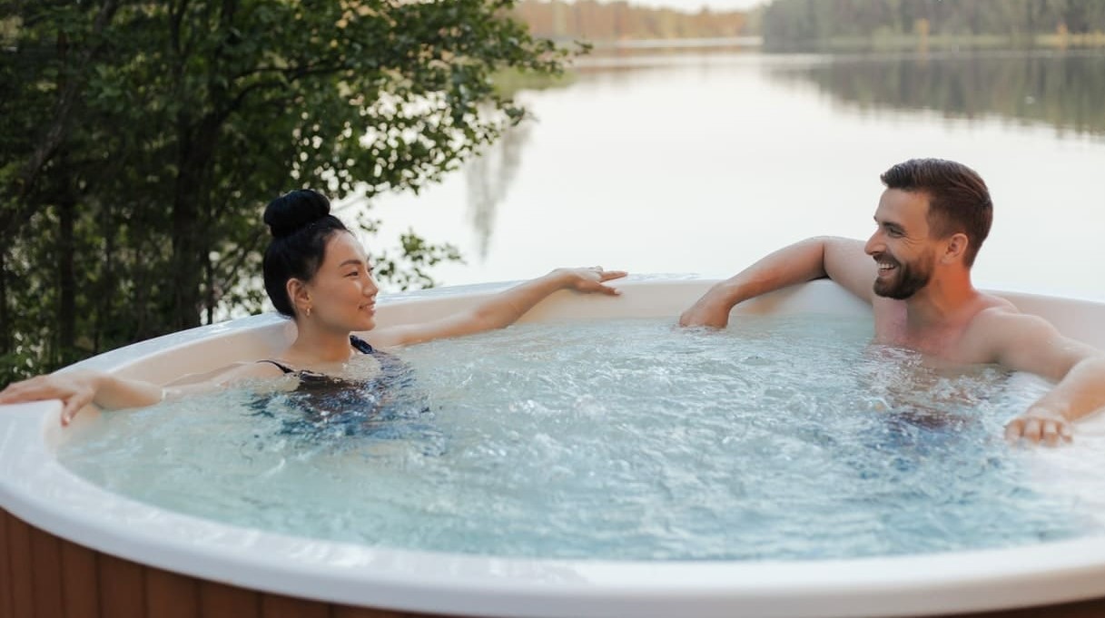 Ini Alasan Pria Beristri Mencintai Wanita Lain