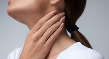 Kenali Gejala Kanker Tiroid pada Wanita