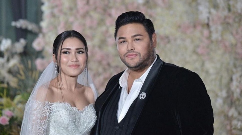 Ivan Gunawan Tanggapi Nikah Siri dan Pernah Ditembak Ayu Ting Ting