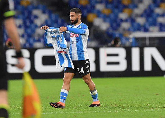 Insigne Tergoda Hijrah ke Old Trafford