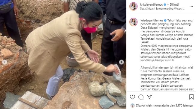 Krisdayanti Bantu Renovasi Gereja di Malang