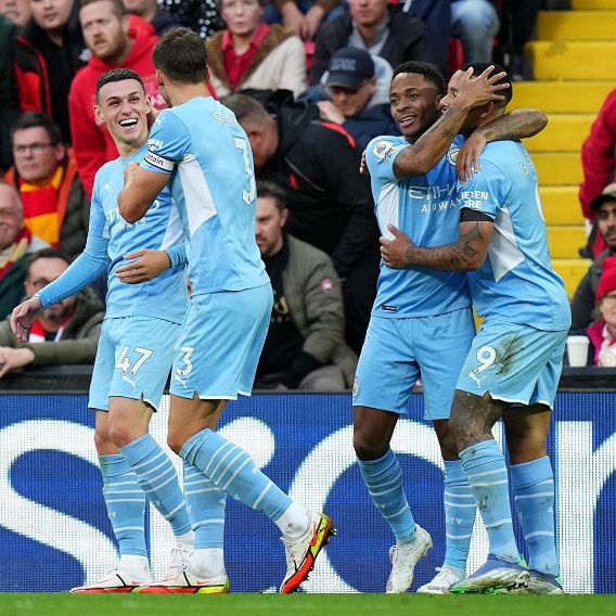 Manchester City Banderol Sterling 80 juta Euro