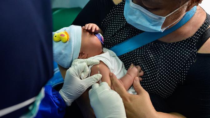 Ini Pentingnya Suntik Vaksin BCG untuk Anak-anak