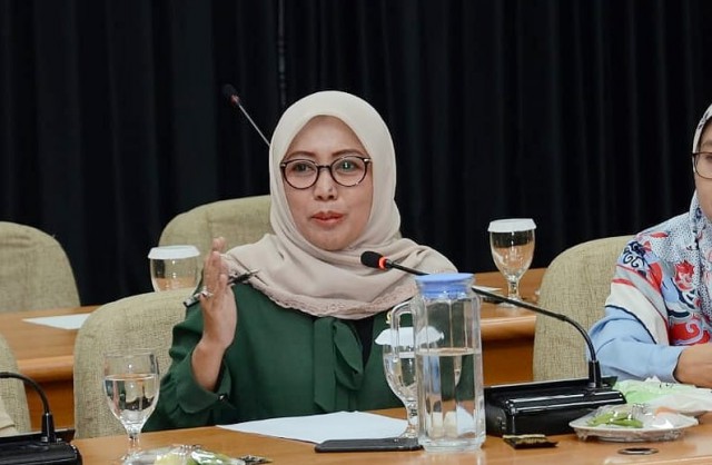 Tes PCR Beratkan Masyarakat