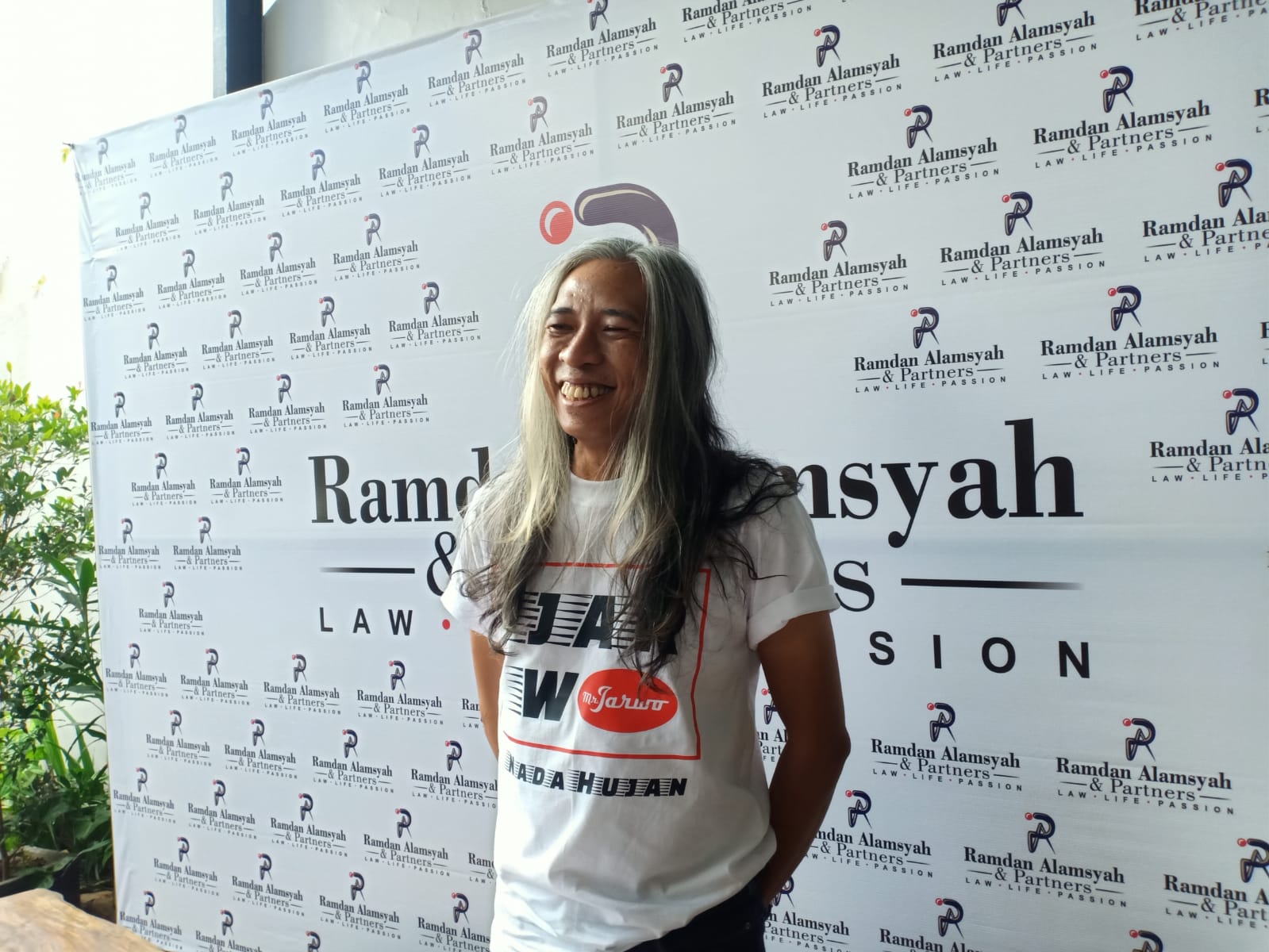 Surati Personil, Jarwo Tegaskan Band Naif Masih Ada