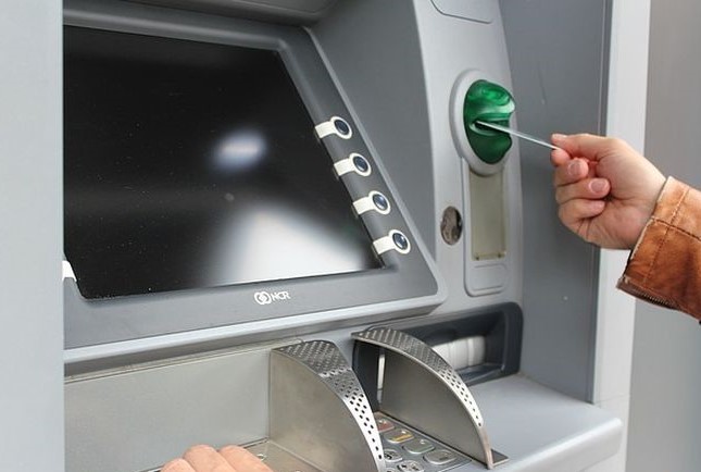 Mulai Desember, Biaya Transfer antar Bank Turun Menjadi Rp. 2.500