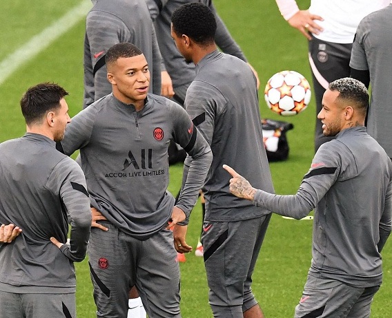 Henry : Selama Ada Mbappe, Messi Harus Mengalah