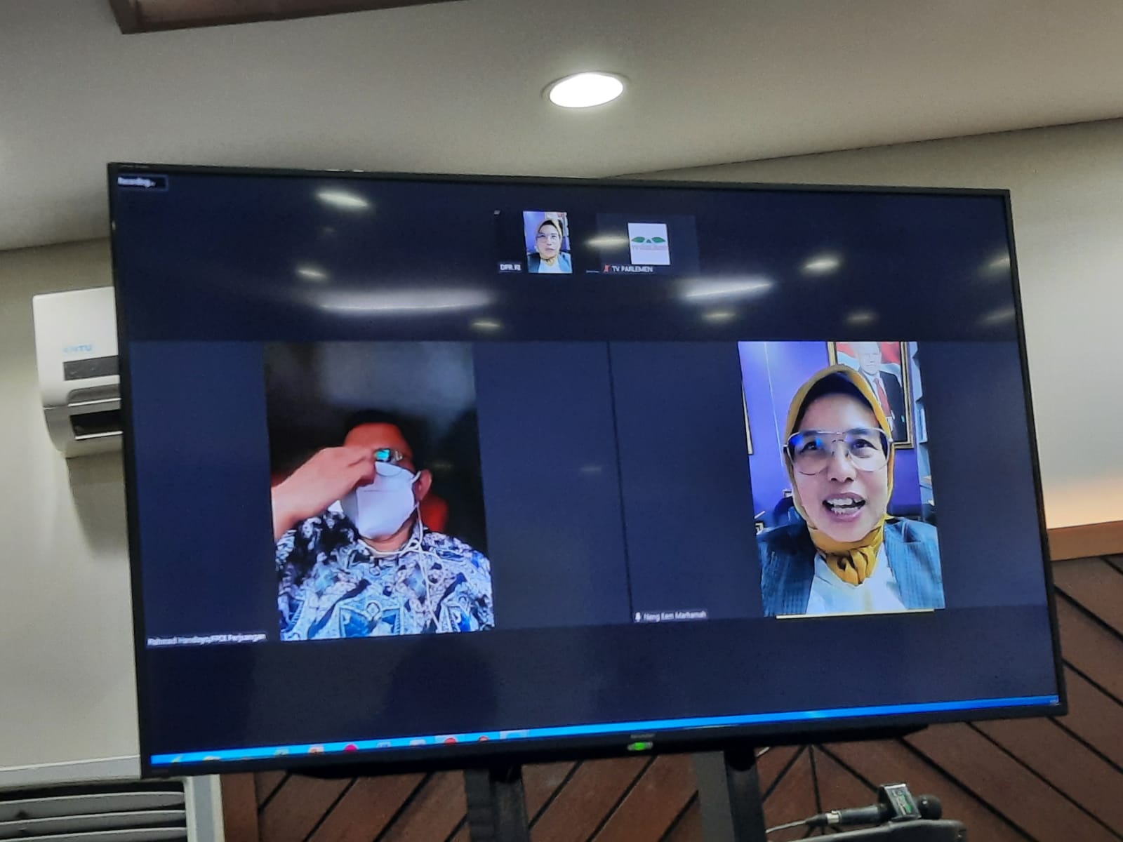 Syarat PCR Perberat Kondisi Dunia Penerbangan