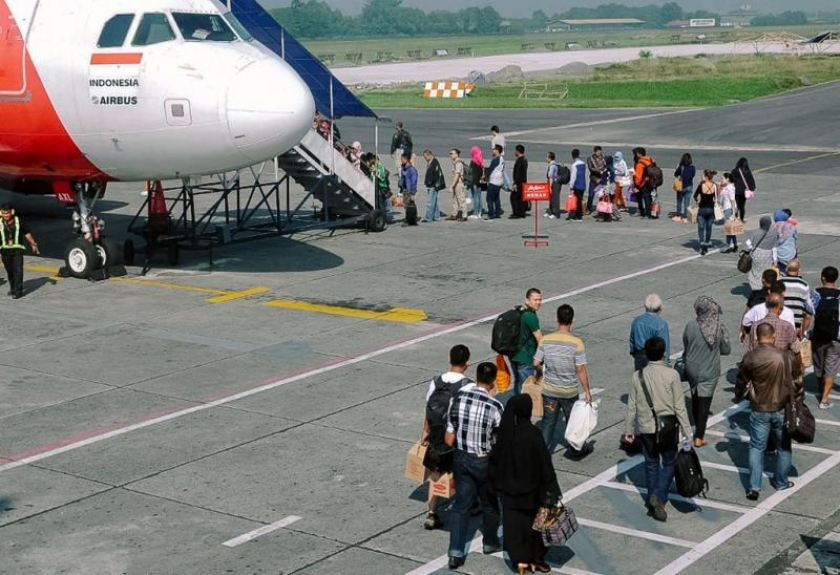 Naik Pesawat, Tunjukkan Test PCR 3x24 Jam dan Sertifikat Vaksin