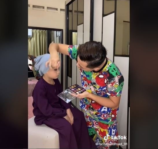 Viral! Tayangan Single Father Menghiasi Wajah Putrinya