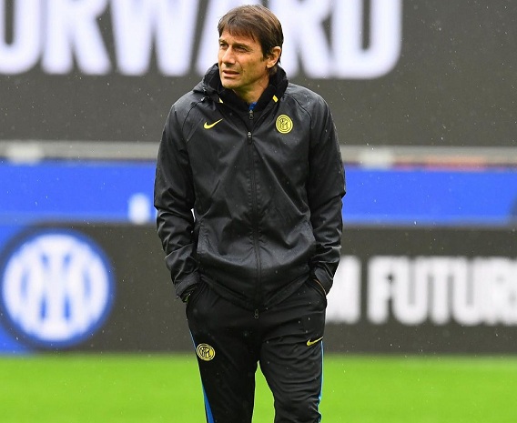 Dianggap Terlalu Mahal, MU Batal Pinang Conte?