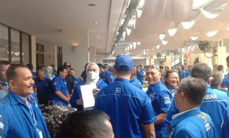 Bupati dan Ketua DPRD Karawang Rebutan Ketua DPC Partai Demokrat 