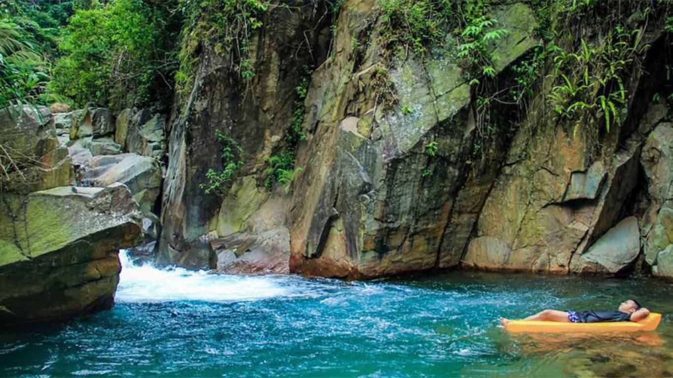 Harga Tiket Kelewat Mahal Curug Leuwi Hejo Ditutup Sementara