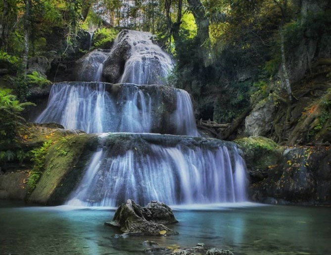 Pesona Air Terjun Tingkat Tujuh Oehala, Surga Tersembunyi di NTT