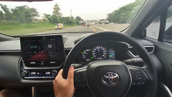 Tips Mengemudi dengan Baik di Jalan Tol Khusus Pemula