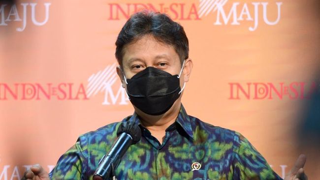 Menkes Minta Maaf Vaksinasi Booster Khusus PBI