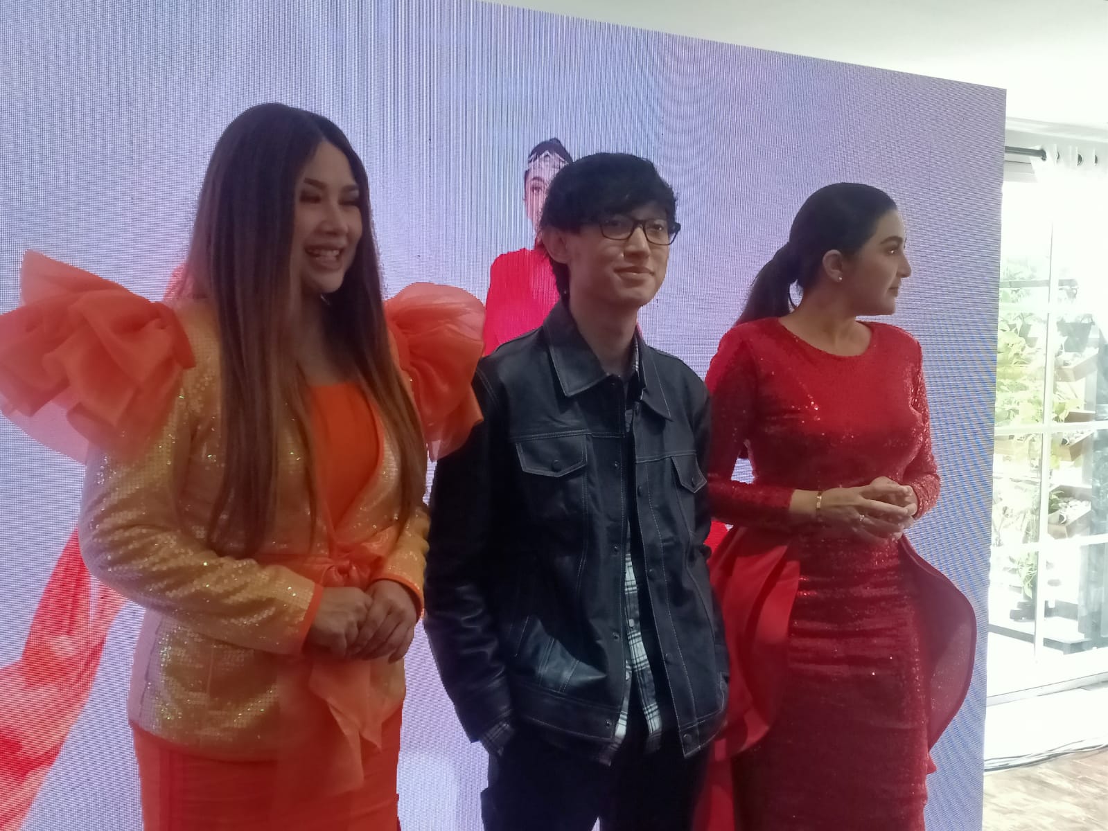 Titi DJ Ajak Ashanty dalam Proyek Superwoman