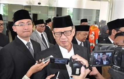 Peringati HKN ke-57, Gubernur Banten Janji Perhatikan Layanan Kesehatan di Banten