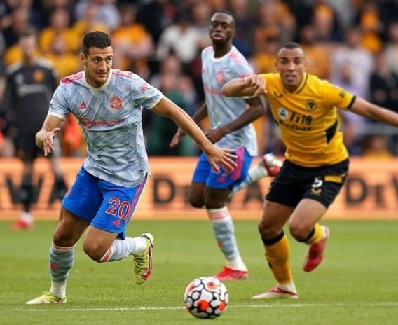 Diogo Dalot Reuni Dengan Jose Mourinho?