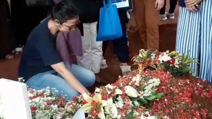 Istri Rony Dozer Tak Menyangka Ada Berita Miring Saat Suaminya Meninggal