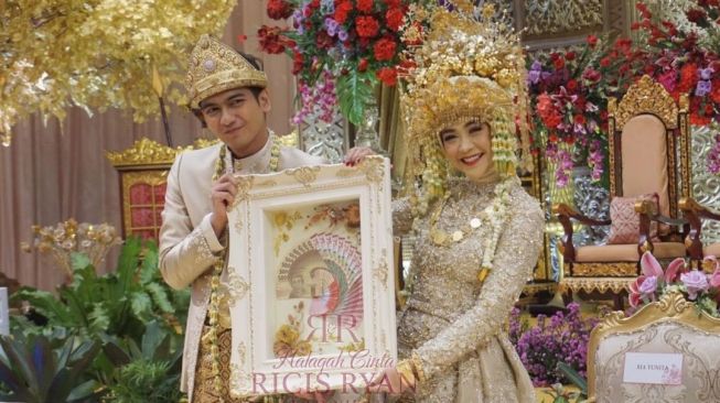 Ria Ricis Resmi Jadi Istri Teuku Ryan