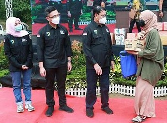 Pemprov Banten Beri Penghargaan Kepada Nakes Berprestasi
