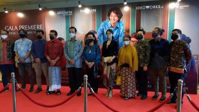 Sri Sultan Hamengku Buwono X Hadiri Gala Premiere Film Losmen Bu Broto