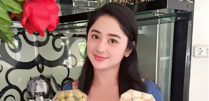 Dewi Persik Bongkar Sosok Peneror Mendiang Venessa Angel, Ini Cirinya