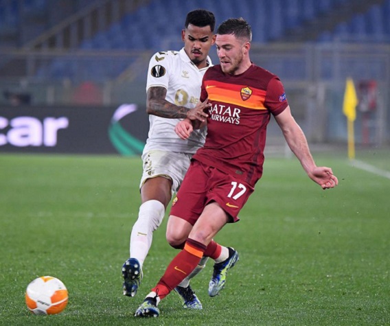 Roma di Periode Sulit, Veretout Tetap Dukung Mourinho