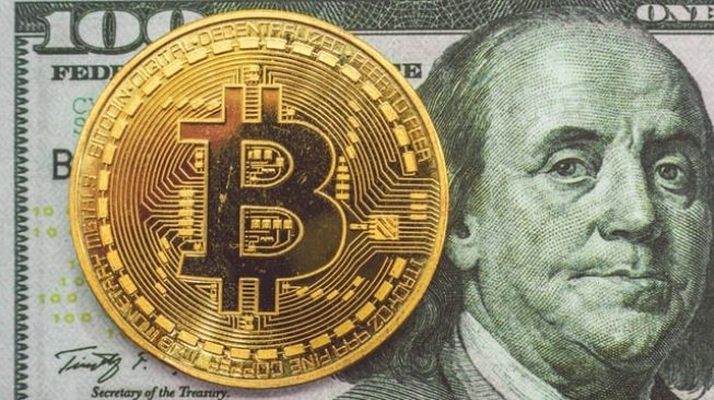 Dolar AS Tetap Dominan Meskipun Minat Terhadap Cryptocurrency Meningkat