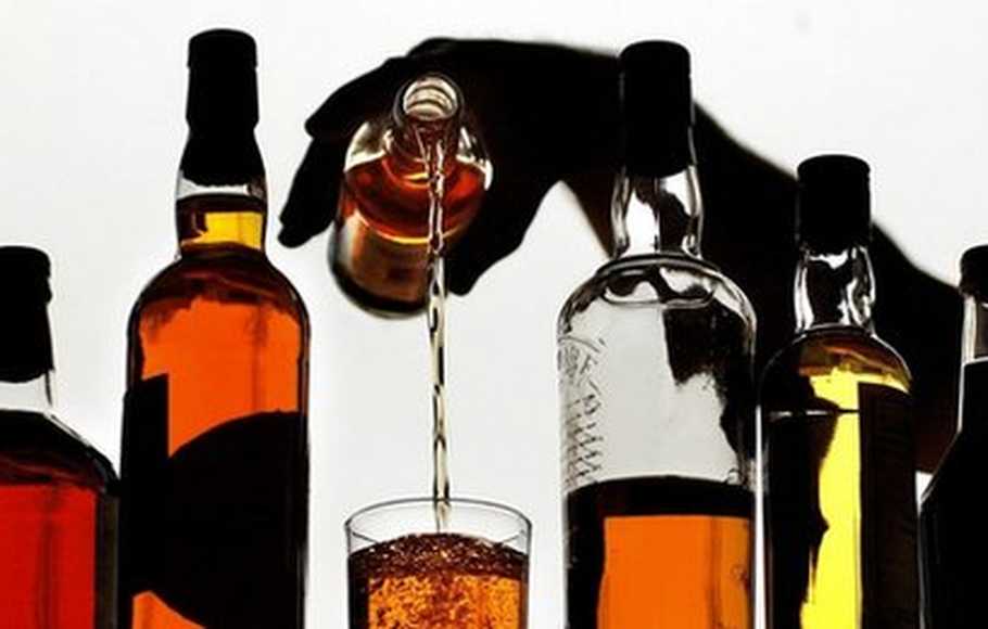 Pengusaha Miras di Papua Barat Manfaatkan Kekosongan Hukum