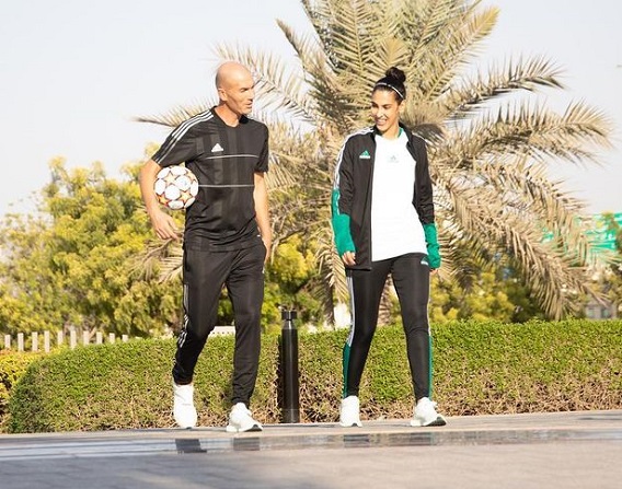 Zidane Mulai Tergoda ke MU?