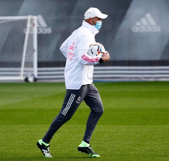 Zidane Siap ke Old Trafford Musim Panas Mendatang