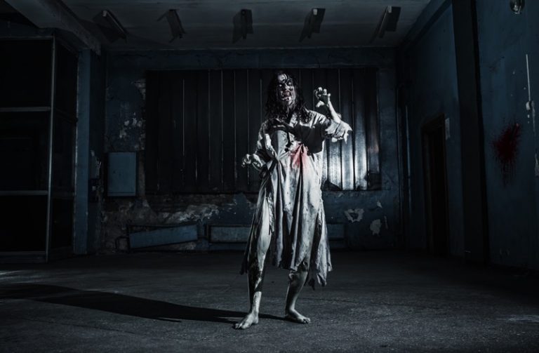 4 Film Horor Lintas Generasi dengan Sekuel Terbanyak