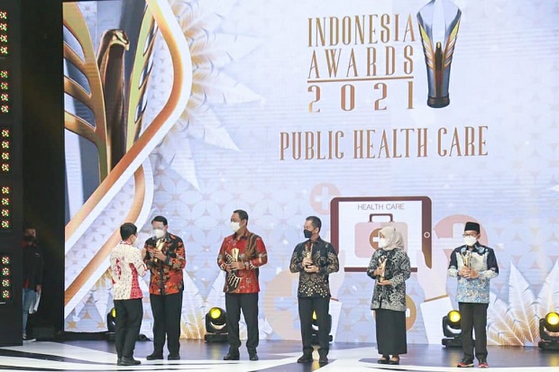 Responsif Tangani Covid-19, Gubernur Banten Raih Indonesia Award 2021