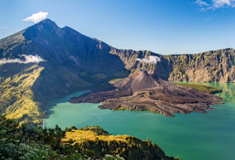 Mengenal Kawasan Taman Nasional Gunung Rinjani