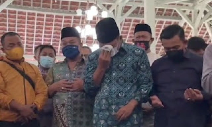Sebelum Bertugas Senin Depan, Ridwan Kamil Gelar Pengajian untuk Eril Anaknya