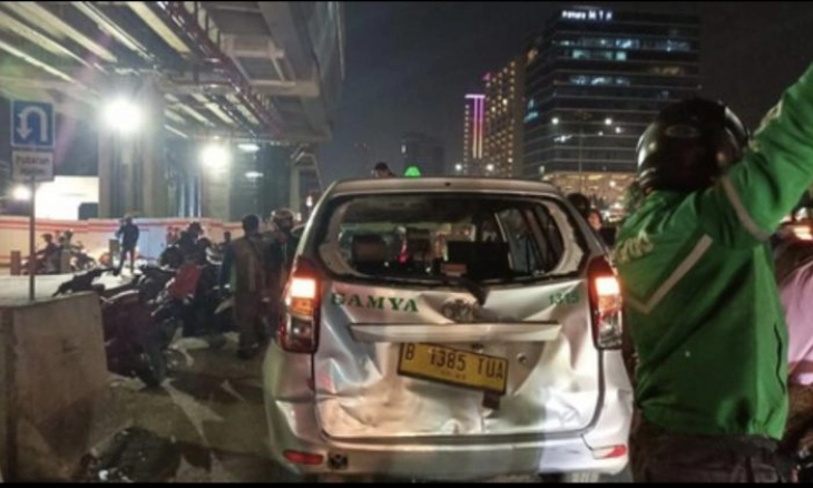 Polisi Periksa 5 Saksi   Usut Penyebab Kecelakaan Depan Menara Saidah