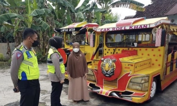 Kereta Kelinci Diminta Tidak Melintas di Jalan Raya, Pelanggar Bakal ‘Dikandangkan’
