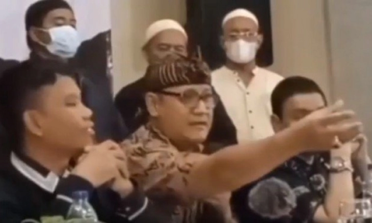 Edy Mulyadi Tersangka Ujaran Bermuatan SARA dan Langsung Ditahan