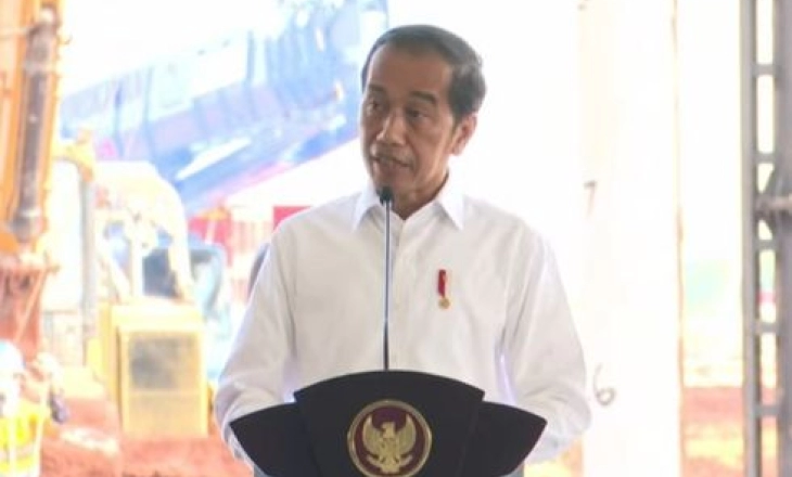 Di Depan Relawan, Jokowi Ingatkan 22 Segara Stop Ekspor Pangan