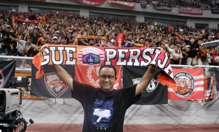 Anies Menyerahkan JIS kepada The Jakmania